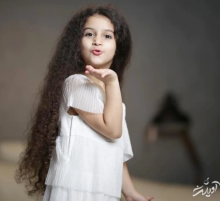 نگاه یگانه